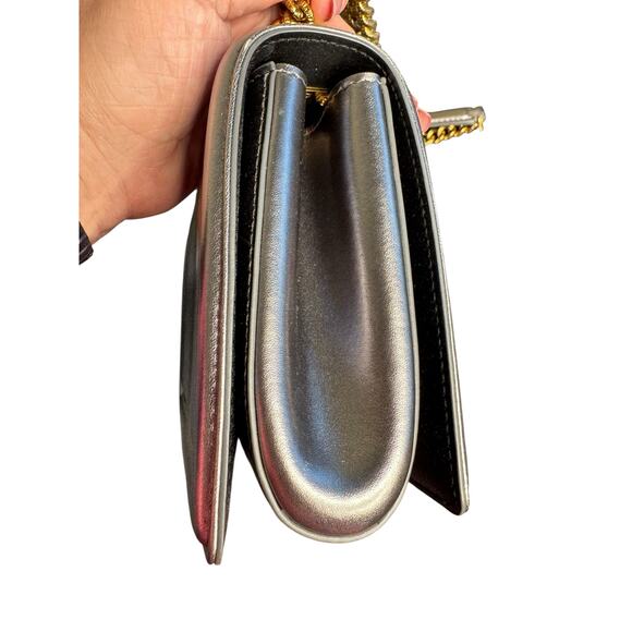 Dolce & Gabbana NIB Medium Devotion Shoulder Bag in Silver - Picture 4 of 16